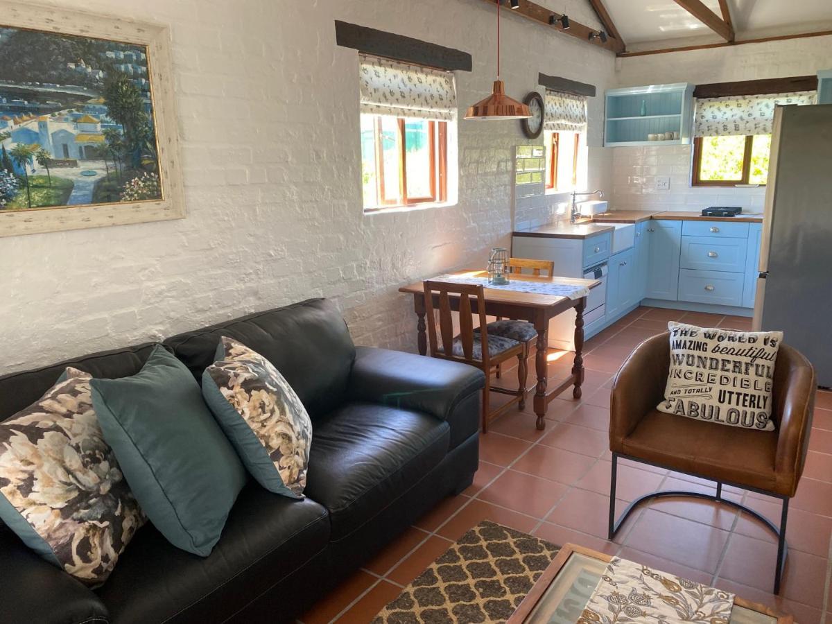 Hidden Stream Cottage Betty's Bay Eksteriør billede